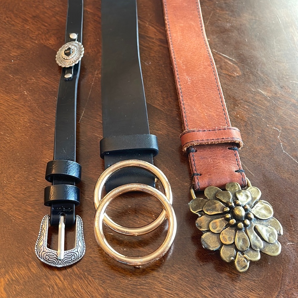 🌼 BELT BUNDLE - AE, F21, Amazon - Size XS/S - Will separate!